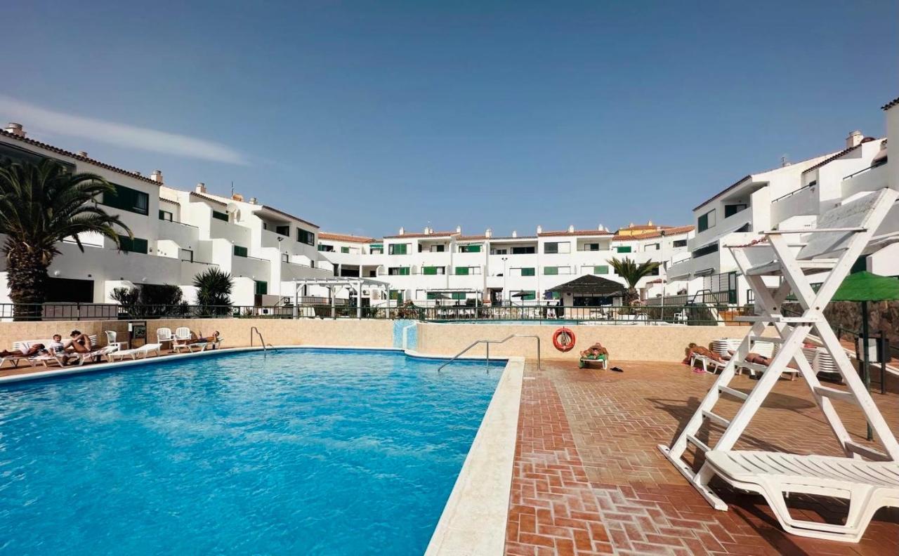 Alondras Park Mialsoma Apartment Arona  Exteriör bild